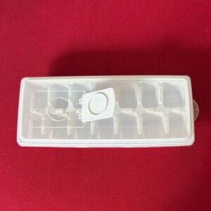 ice cube tray w/lid